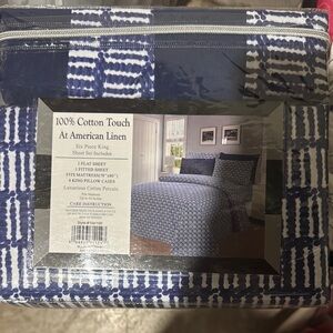 Blue and White Cotton Bedding Set